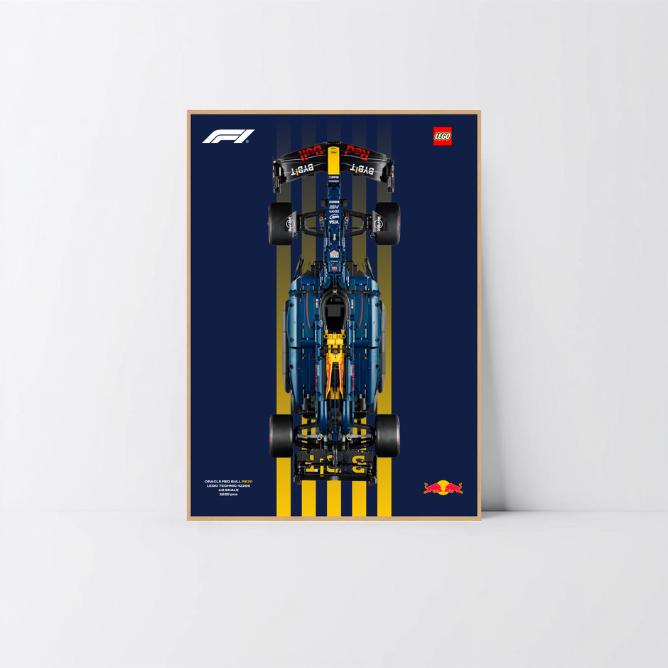 Vitrine murale alu chêne Astella pour Red Bull F1 LEGO Technic, affiche Design C.