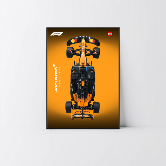 Exposition murale McLaren F1 42228 LEGO 1/8, cadre alu noir et fond graphique Design B.