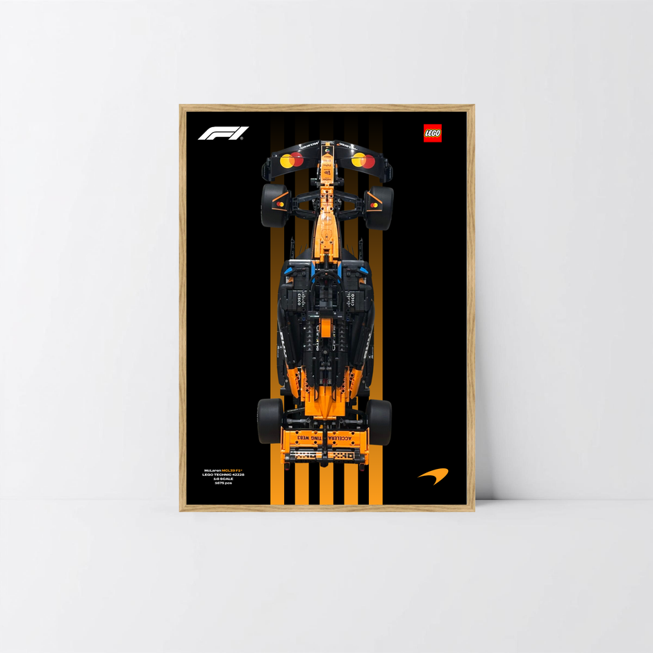 Tableau bois chêne Astella Bricks, fond exclusif Design C pour monoplace McLaren Technic.