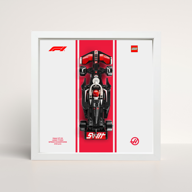 Tableau déco LEGO Haas F1 cadre bois blanc épuré et affiche artistique design A.